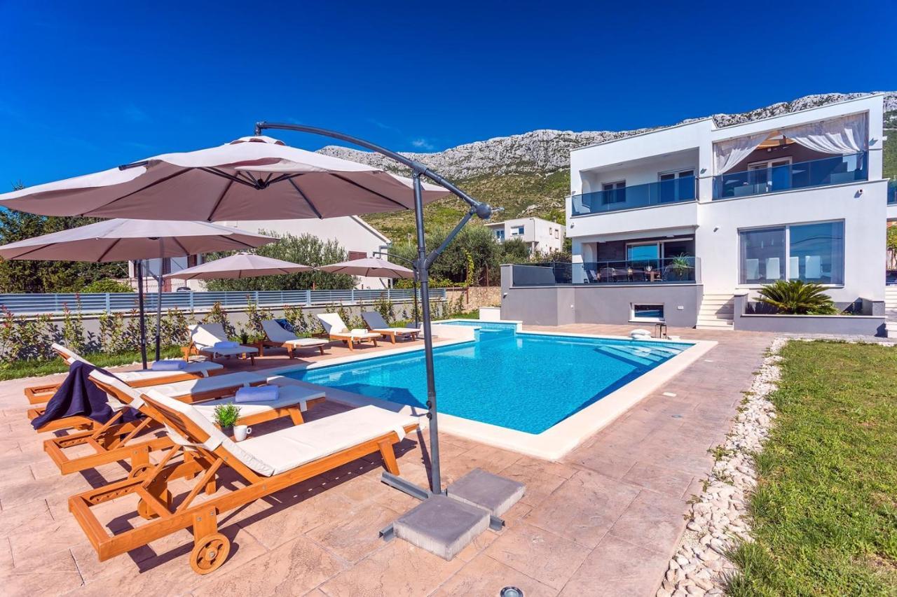 Villa Seaview Stanka With Pool And Attached Jacuzzi *