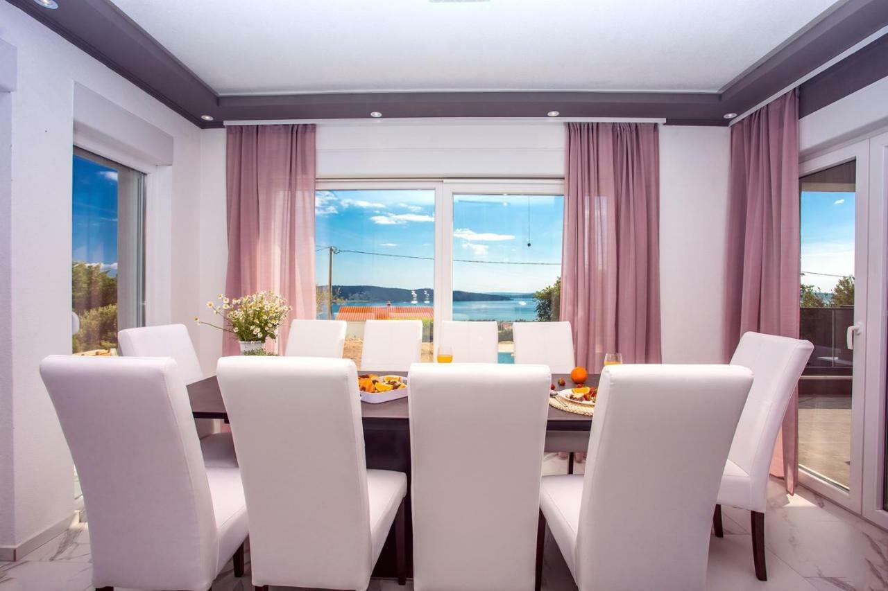 Seaview Stanka With Pool And Attached Jacuzzi Villa Kastela