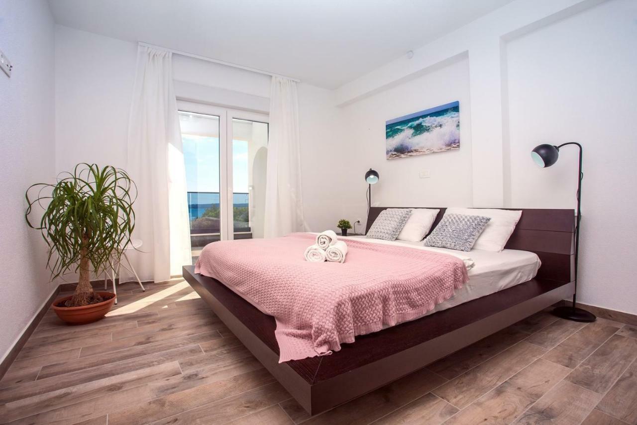 Seaview Stanka With Pool And Attached Jacuzzi Villa
