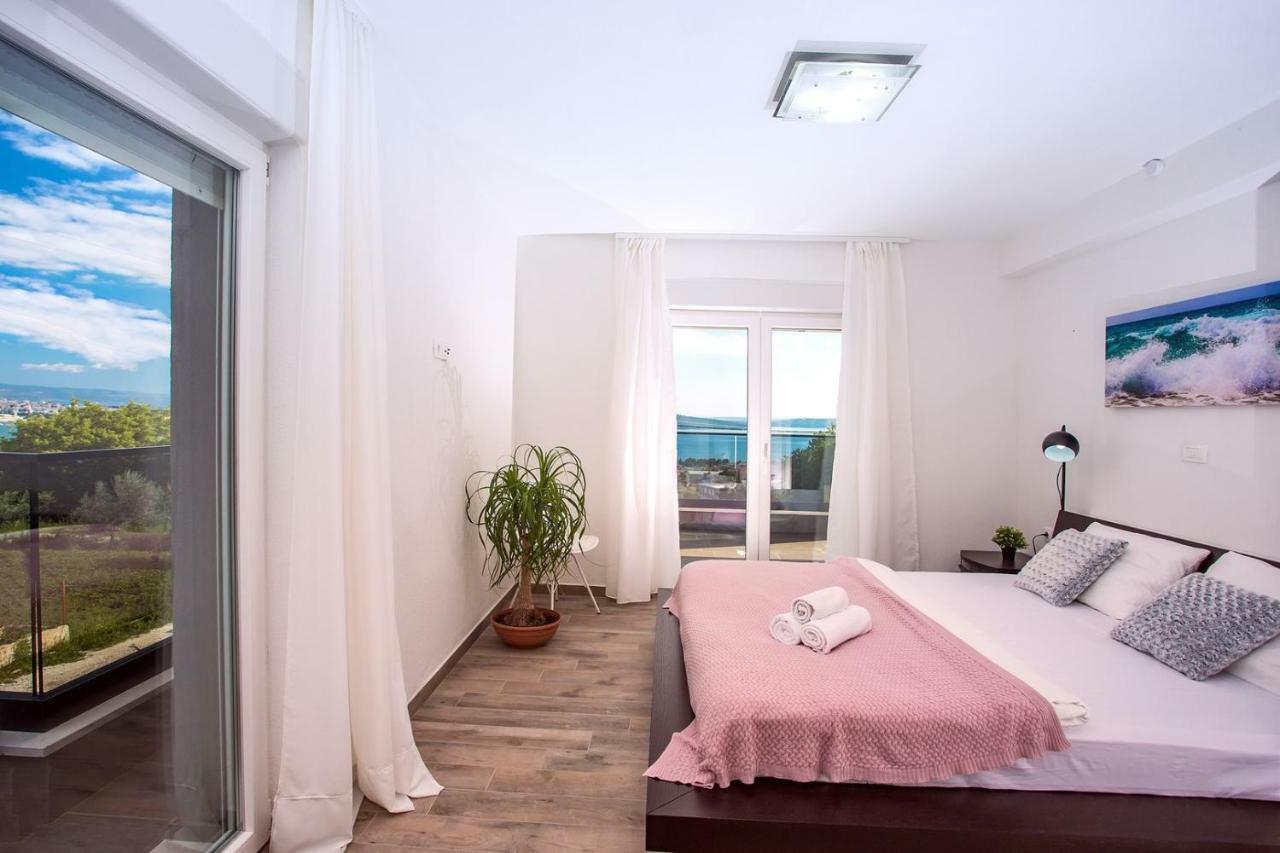 Seaview Stanka With Pool And Attached Jacuzzi Villa